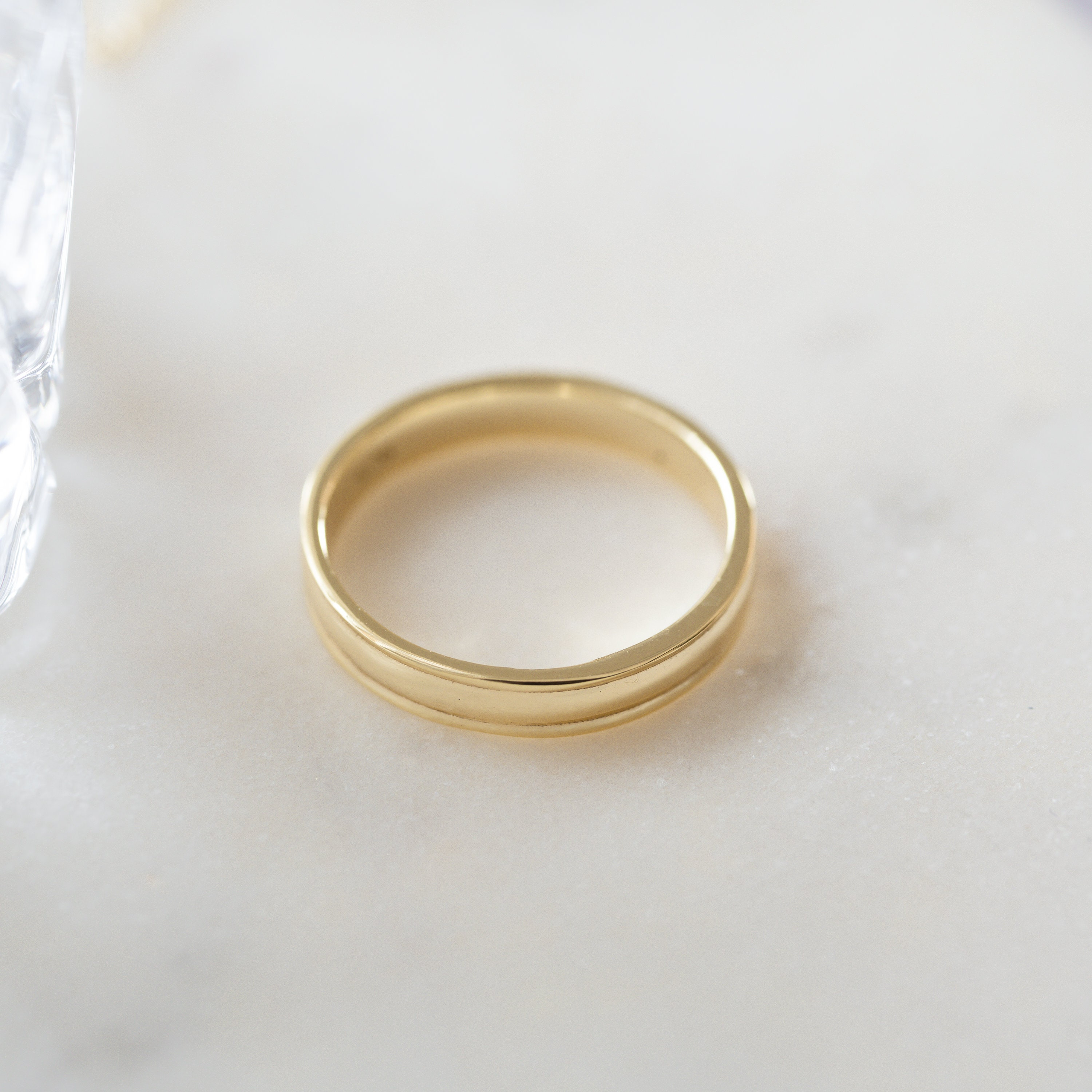 Herringbone stacked rings