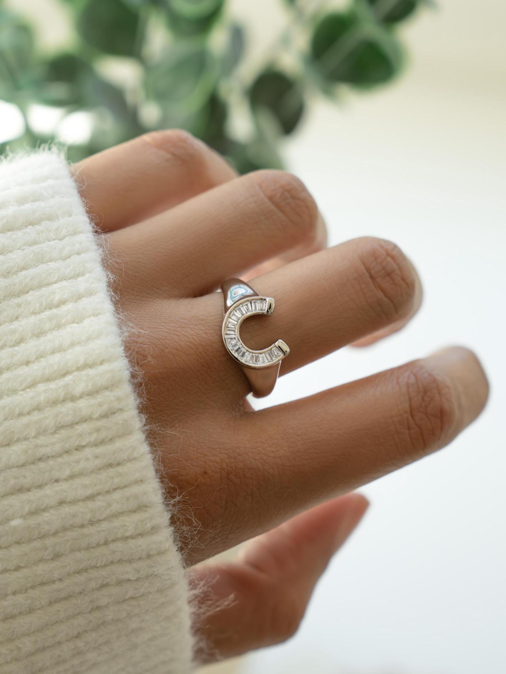 Smooth Layered Ring